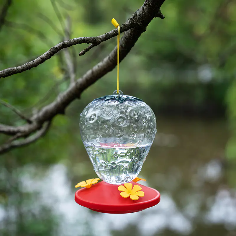 Flexible installation to create an ideal bird habitat - the versatile adaptability of the Strawberry Shaped Hummingbird Hanging Bird Feeder